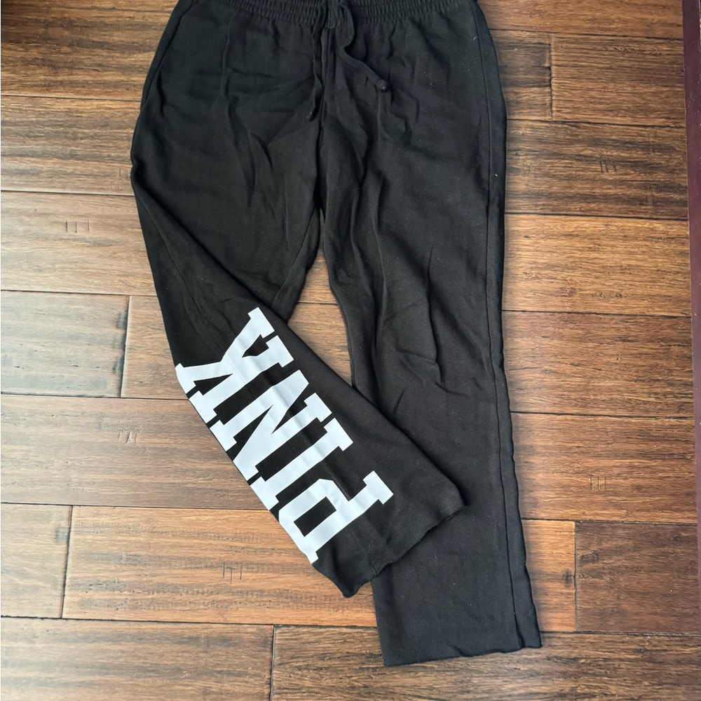 PINK Victoria's Secret Black M sweatpants with Bold Logo